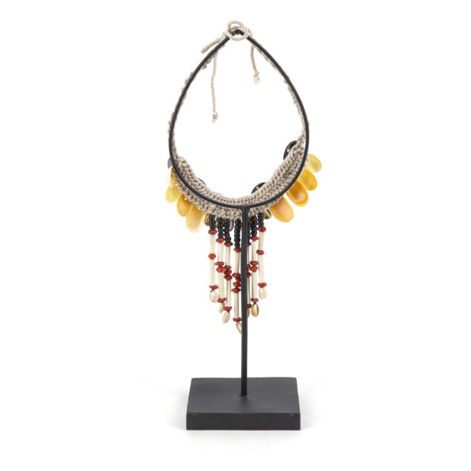 Sculpture Collier Coquilles Corde Fer Marron 16x8x42cm