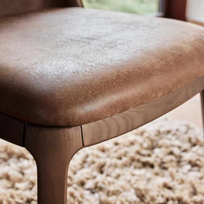 Chaise Jonas En Cuir Personnalisable