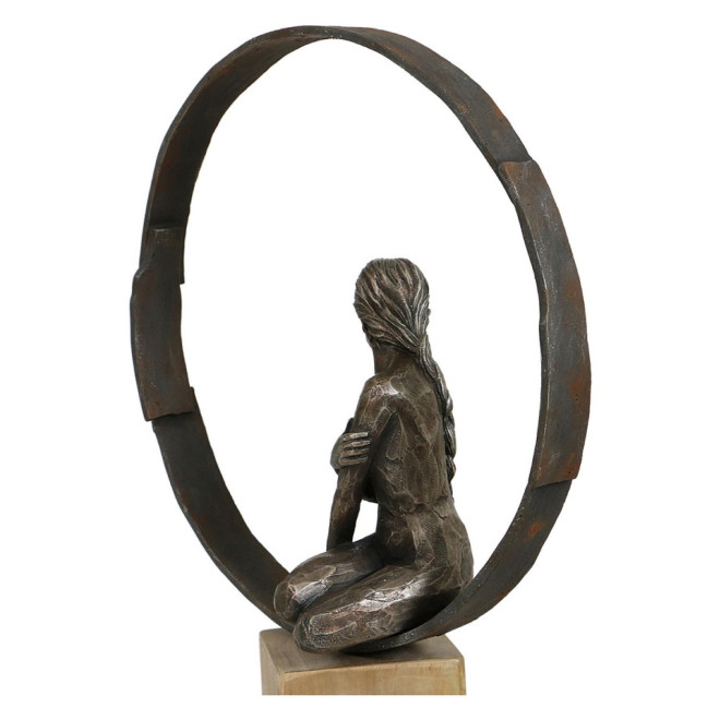 Statue Silhouette Ring