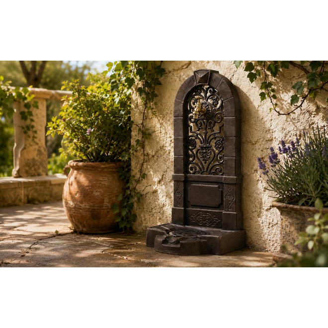 Brown Cast Iron Garden Fountain 35.5x31x74.5cm
