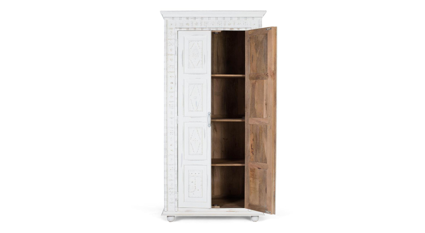 Armoire