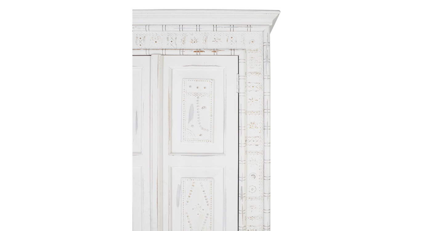 Armoire