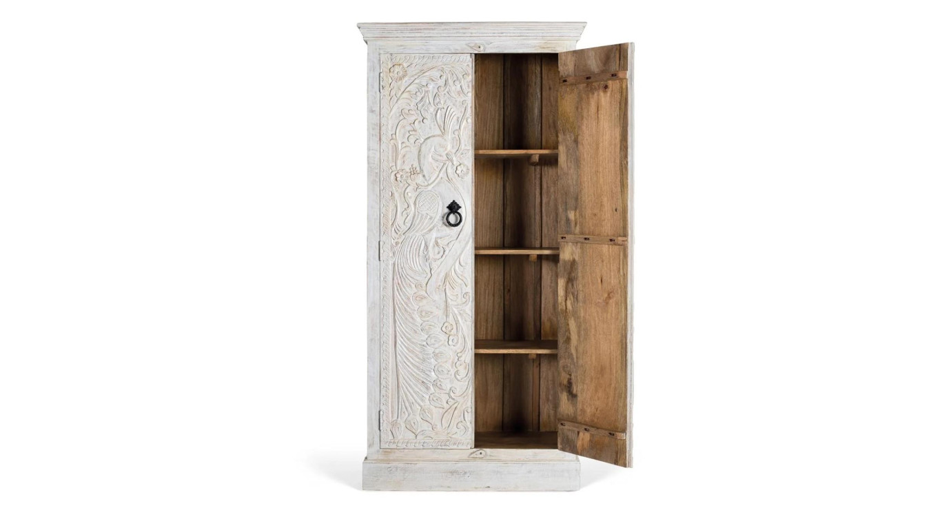 Armoire
