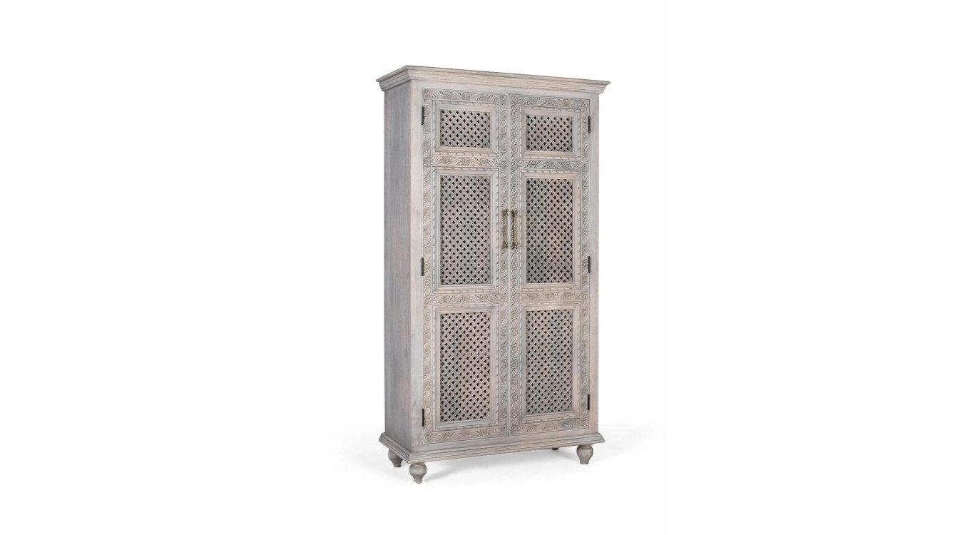 Armoire