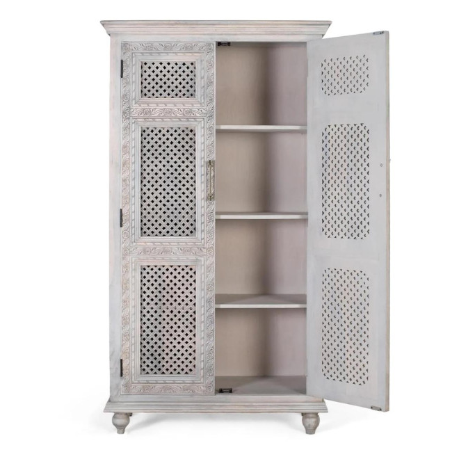 Armoire