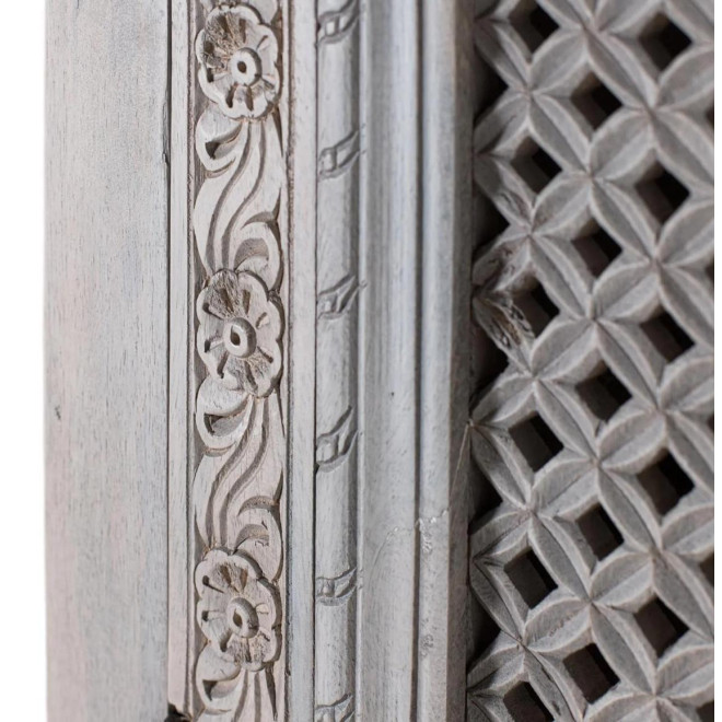 Armoire