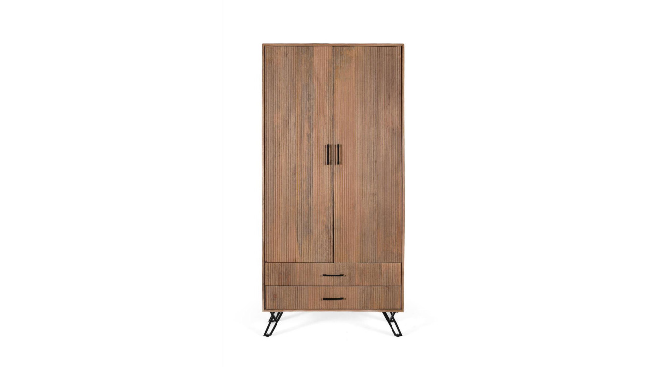 Armoire