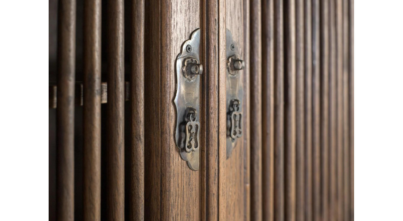 Armoire
