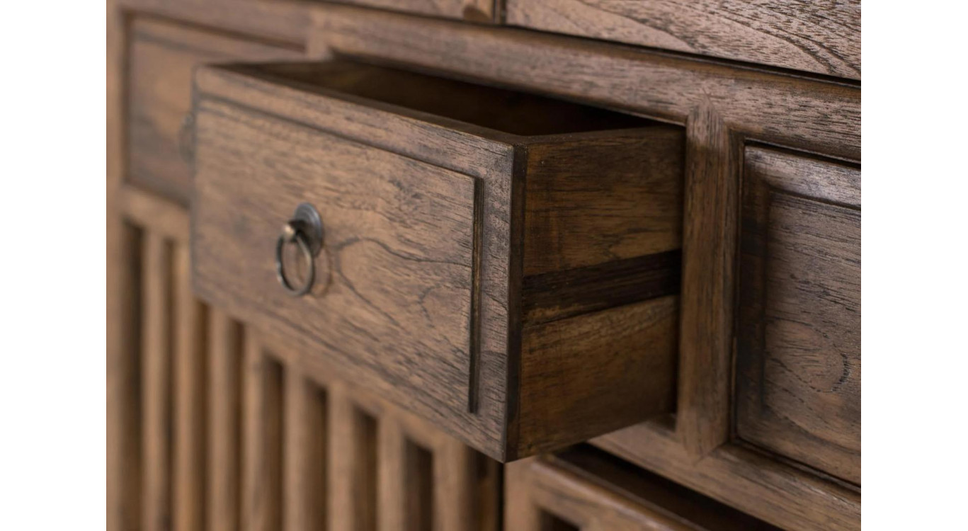 Armoire